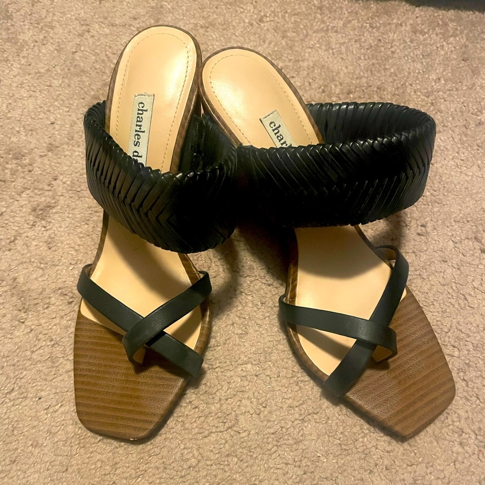 Charles David sandals, black